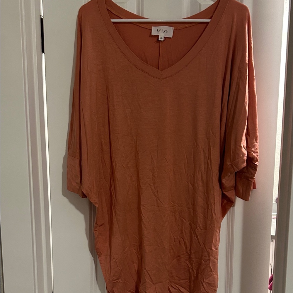 Korye Women's Rust V-Neck Tunic